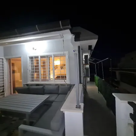 Ocean View House *
